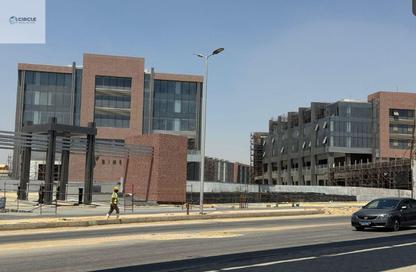 Retail - Studio - 1 Bathroom for sale in Three Sixty - 5th Settlement Compounds - The 5th Settlement - New Cairo City - Cairo