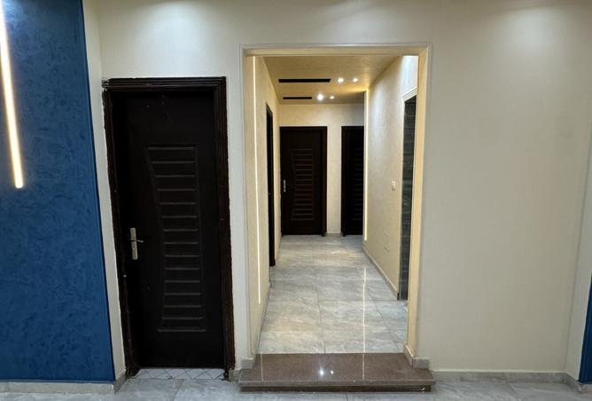 99396279 - Property Image 3