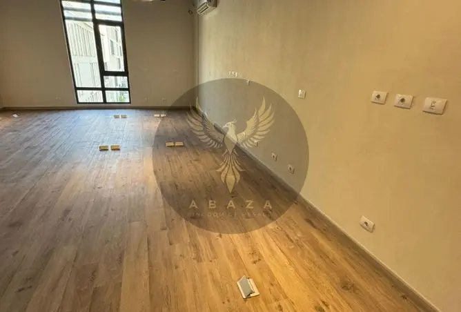 74310153 - Property Image 2