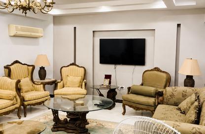 Apartment - 3 Bedrooms - 3 Bathrooms for rent in Mohi Al Din Abou El Ezz St. - Mohandessin - Giza Apartment - 3 Bedrooms - 3 Bathrooms for rent in Mohi Al Din Abou El Ezz St. - Mohandessin - Giza