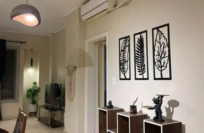 Apartment - 1 Bedroom - 1 Bathroom for rent in Palm Hills Village Gate - South Investors Area - New Cairo City - Cairo