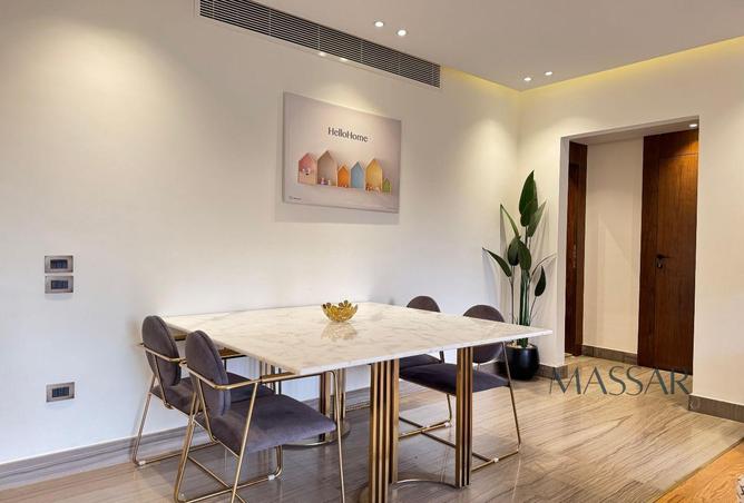 57489853 - Property Image 2