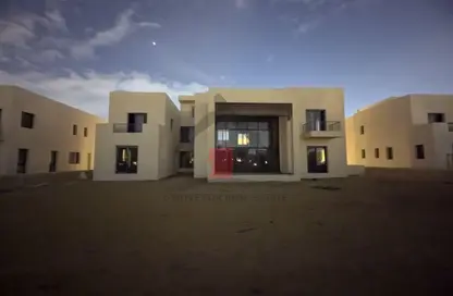 فيلا - 6 غرف نوم للبيع في أو ويست - كمبوندات 6 أكتوبر - مدينة 6 أكتوبر - الجيزة