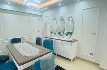 شقة - 3 غرف نوم - 2 حمامات للايجار في مدينة وصال - كمبوندات الشروق - مدينة الشروق - القاهرة