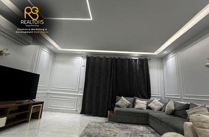 Townhouse - 4 Bedrooms - 4 Bathrooms for sale in Sheikh Zayed City - Giza