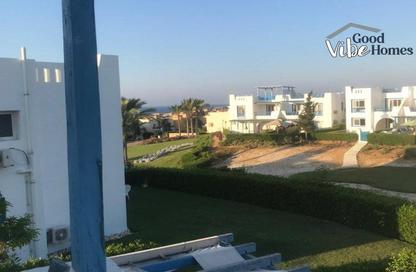 Chalet - 2 Bedrooms - 2 Bathrooms for sale in Mountain View - Ras Al Hekma - North Coast