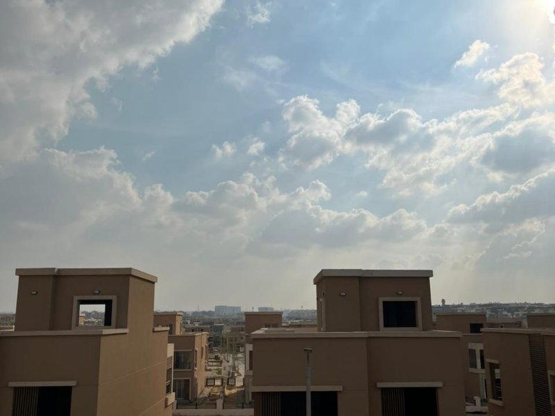 Luxury 3BR Twin House | DP & INST. | Taj City thumbnail