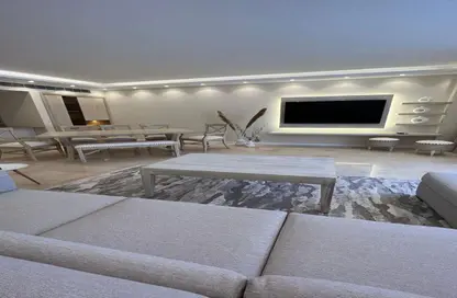 Apartment - 3 Bedrooms - 3 Bathrooms for rent in Pyramids Hills - Cairo Alexandria Desert Road - 6 October City - Giza