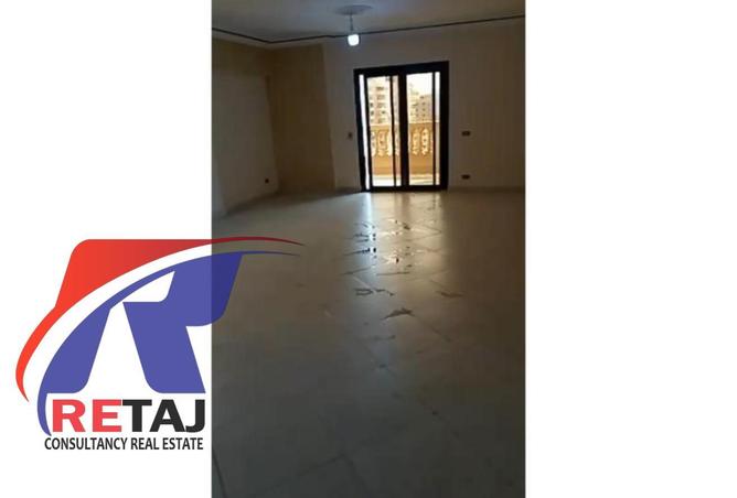 68801030 - Property Main Image