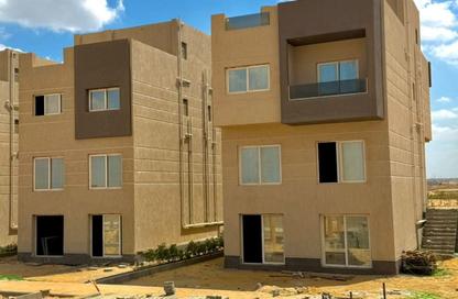 فيلا - 6 - 6 للبيع في مونتانيا بارك - مدينة زايد الجديدة - الشيخ زايد - الجيزة