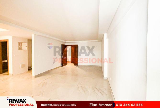64135403 - Property Main Image