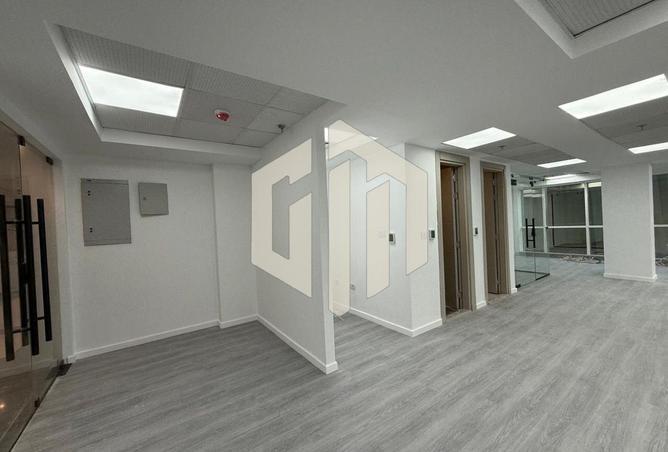 98553978 - Property Image 3