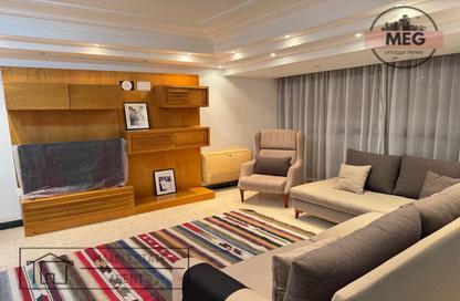 Apartment - 4 Bedrooms - 3 Bathrooms for rent in Sarayat Al Maadi - Hay El Maadi - Cairo