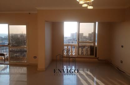 Apartment - 3 - 1 for sale in Al Sayeda Khadija St. - Al Hadiqah Al Dawliyah - 7th District - Nasr City - Cairo