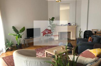 Apartment - 2 Bedrooms - 1 Bathroom for rent in Ahmed Heshmat St. - Zamalek - Cairo