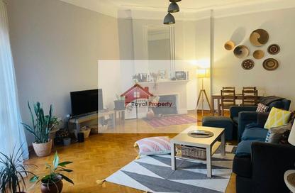 Apartment - 2 Bedrooms - 1 Bathroom for rent in Ahmed Heshmat St. - Zamalek - Cairo