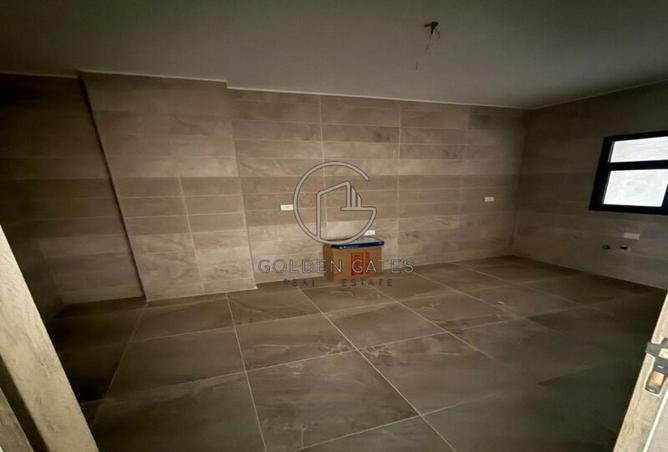 8593815 - Property Image 2