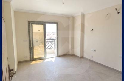 شقة - 3 غرف نوم - 3 حمامات للايجار في في صوارى - ووترفرونت - صوارى - كمبوندات الاسكندرية - الاسكندرية