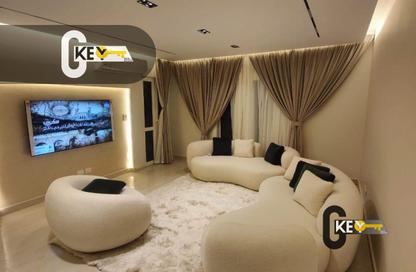 Apartment - 2 Bedrooms - 1 Bathroom for rent in El Rehab Extension - Al Rehab - New Cairo City - Cairo