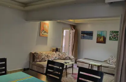 Apartment - 2 Bedrooms - 1 Bathroom for rent in Ammar Ibn Yasser St. - El Hegaz Square - El Nozha - Cairo