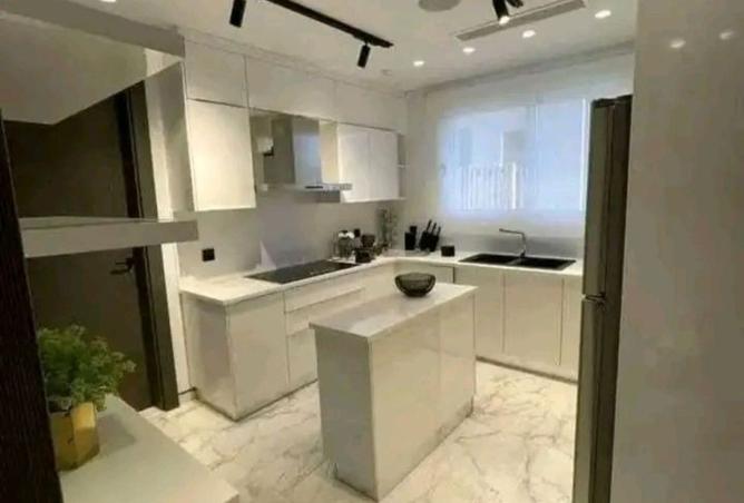 97998017 - Property Image 3