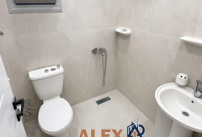 90727154 - Property Image 3