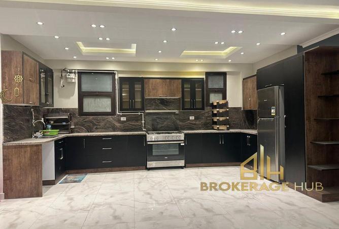 72449030 - Property Main Image