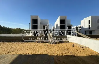 Villa - 5 Bedrooms - 5 Bathrooms for sale in The Waterway Villas - Ext North Inves Area - New Cairo City - Cairo