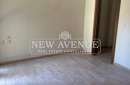 Apartment - 2 Bedrooms - 3 Bathrooms for sale in El Patio Oro - 5th Settlement Compounds - The 5th Settlement - New Cairo City - Cairo