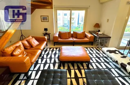 (بنتهاوس  (روف - 3 غرف نوم - 3 حمامات للايجار في ذا فيلدج - المستثمرين الجنوبية - مدينة القاهرة الجديدة - القاهرة