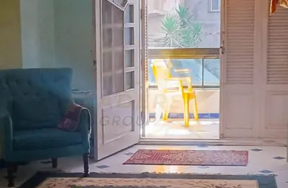 شقة - 3 غرف نوم - 2 حمامات للبيع في السرايا - سيدي بشر - حي اول المنتزة - الاسكندرية