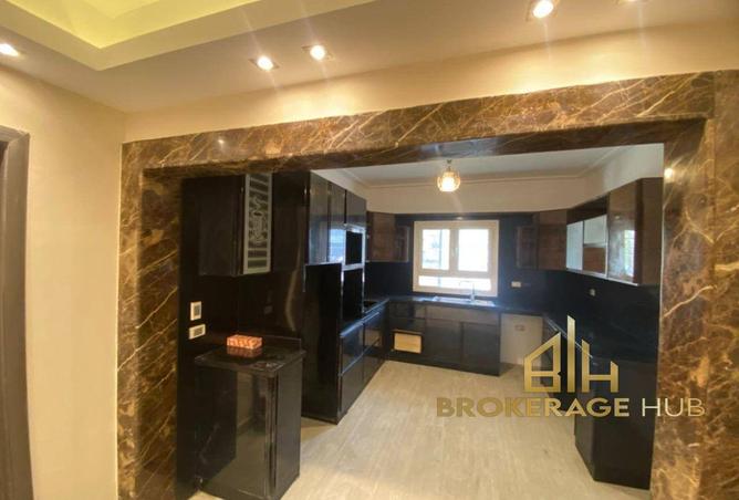 74027350 - Property Image 3