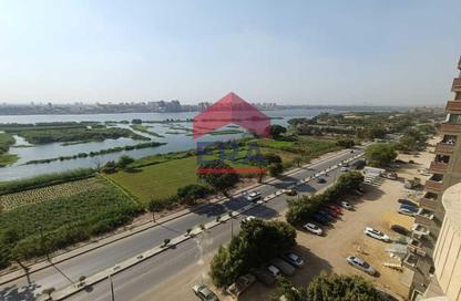 Apartment - 4 Bedrooms - 2 Bathrooms for sale in Nile Corniche St. - Helwan El-Balad - Helwan - Hay Helwan - Cairo