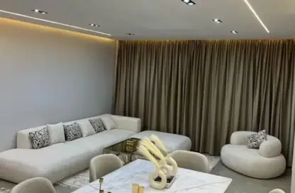 Apartment - 3 Bedrooms - 3 Bathrooms for rent in Hyde Park - New Cairo City - Cairo