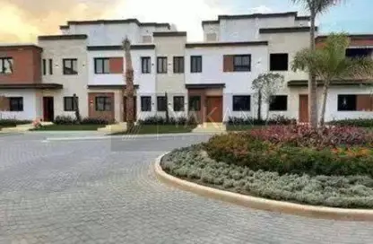 Townhouse - 3 Bedrooms - 3 Bathrooms for sale in Azzar - 5th Settlement Compounds - The 5th Settlement - New Cairo City - Cairo