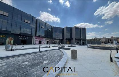 Retail - Studio - 2 for rent in One Golden Square Mall - The 5th Settlement - New Cairo City - Cairo