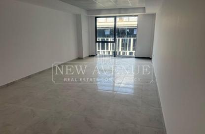 Office Space - Studio - 1 for rent in HQ Mall - The 5th Settlement - New Cairo City - Cairo