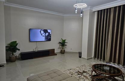 Apartment - 2 Bedrooms - 2 Bathrooms for rent in 5th Settlement Compounds - The 5th Settlement - New Cairo City - Cairo