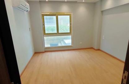 Apartment - 3 Bedrooms - 2 Bathrooms for sale in Mountain View iCity - 5th Settlement Compounds - The 5th Settlement - New Cairo City - Cairo Apartment - 3 Bedrooms - 2 Bathrooms for sale in Mountain View iCity - 5th Settlement Compounds - The 5th Settlement - New Cairo City - Cairo