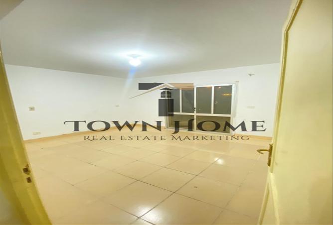 8702909 - Property Image 2