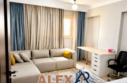 Apartment - 3 - 2 for rent in Kafr Abdo St. - Kafr Abdo - Roushdy - Hay Sharq - Alexandria