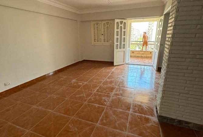 90715944 - الصورة الرئيسية للعقار