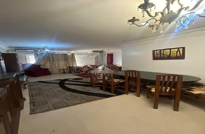 شقة - 3 غرف نوم - 2 حمامات للبيع في ميدان سموحة - سموحة - حي شرق - الاسكندرية