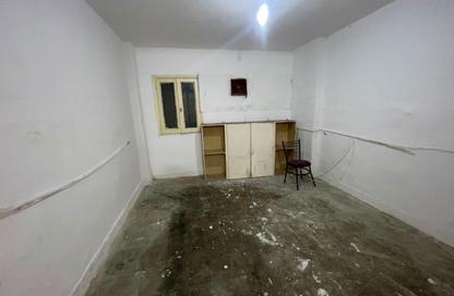 Apartment - 2 Bedrooms - 1 Bathroom for sale in Al Dokki St. - Dokki - Giza Apartment - 2 Bedrooms - 1 Bathroom for sale in Al Dokki St. - Dokki - Giza