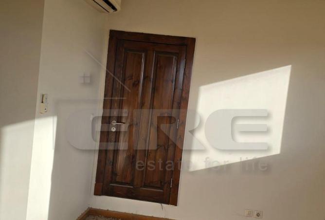 5-bedrooms villa with prime location