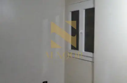 شقة - 2 غرف نوم - 1 حمام للايجار في شارع 6 - الحي الرابع - مدينة 6 أكتوبر - الجيزة