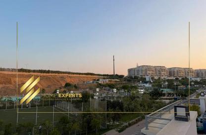 Villa - 3 - 3 for sale in Mountain View iCity - 5th Settlement Compounds - The 5th Settlement - New Cairo City - Cairo