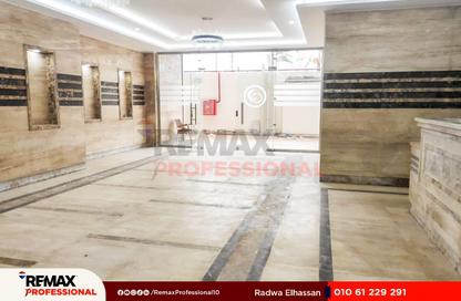 Apartment - 2 Bedrooms - 2 Bathrooms for rent in Grand View - Smouha - Hay Sharq - Alexandria