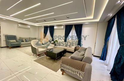 شقة - 3 - 3 للبيع في شارع أحمد عرابي - المهندسين - الجيزة شقة - 3 - 3 للبيع في شارع أحمد عرابي - المهندسين - الجيزة
