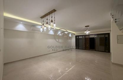 Townhouse - 3 Bedrooms - 3 Bathrooms for rent in Garden Residence - Hyde Park - New Cairo City - Cairo Townhouse - 3 Bedrooms - 3 Bathrooms for rent in Garden Residence - Hyde Park - New Cairo City - Cairo